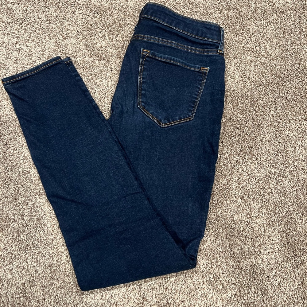 Dark wash skinny jeans